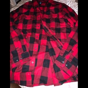 Men’s red/black long sleeves flannel shirt